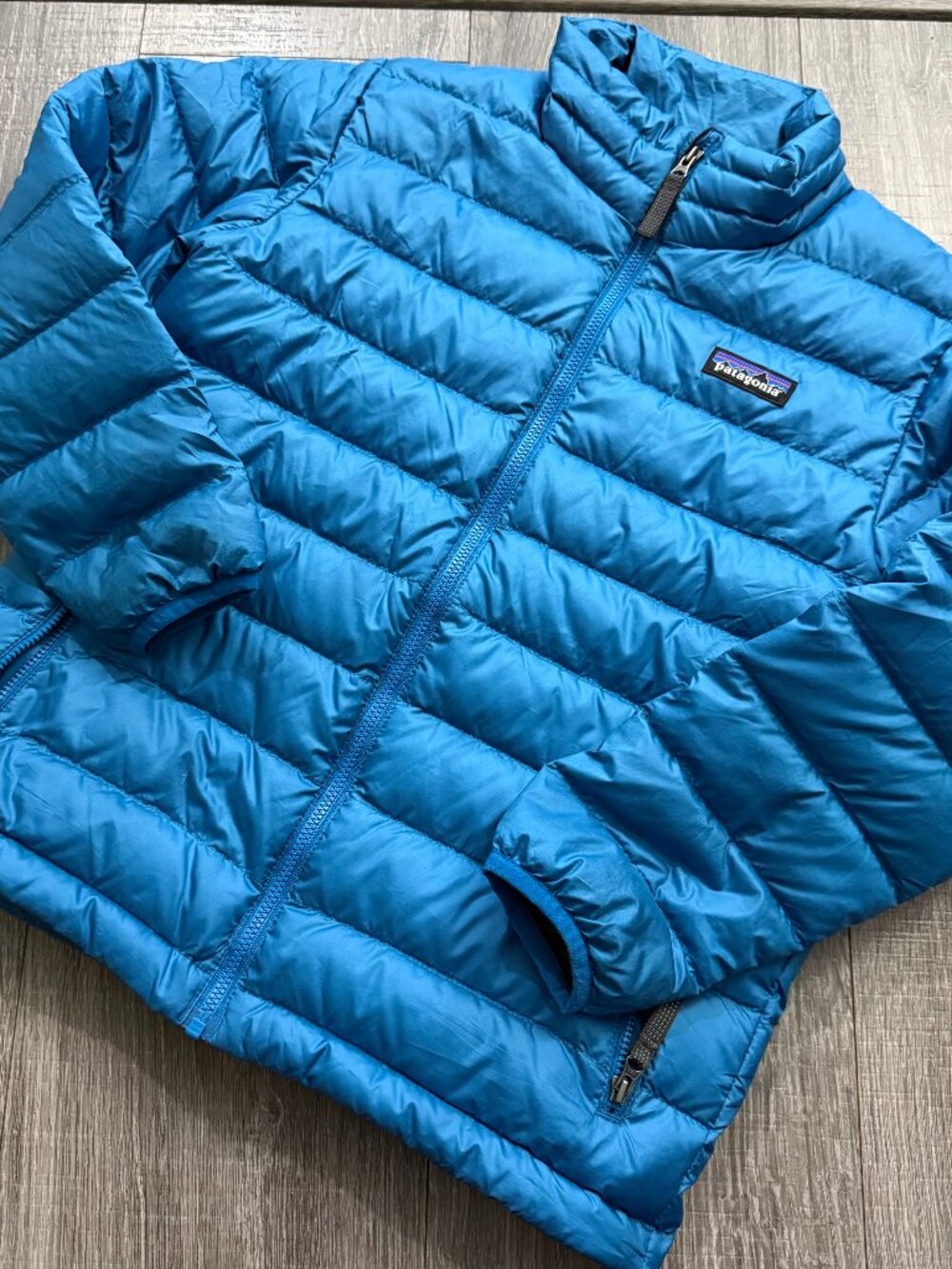 Patagonia Blue Puffer Jacket Horizontal Quilting Front Zip Youth Sz Small 7-8